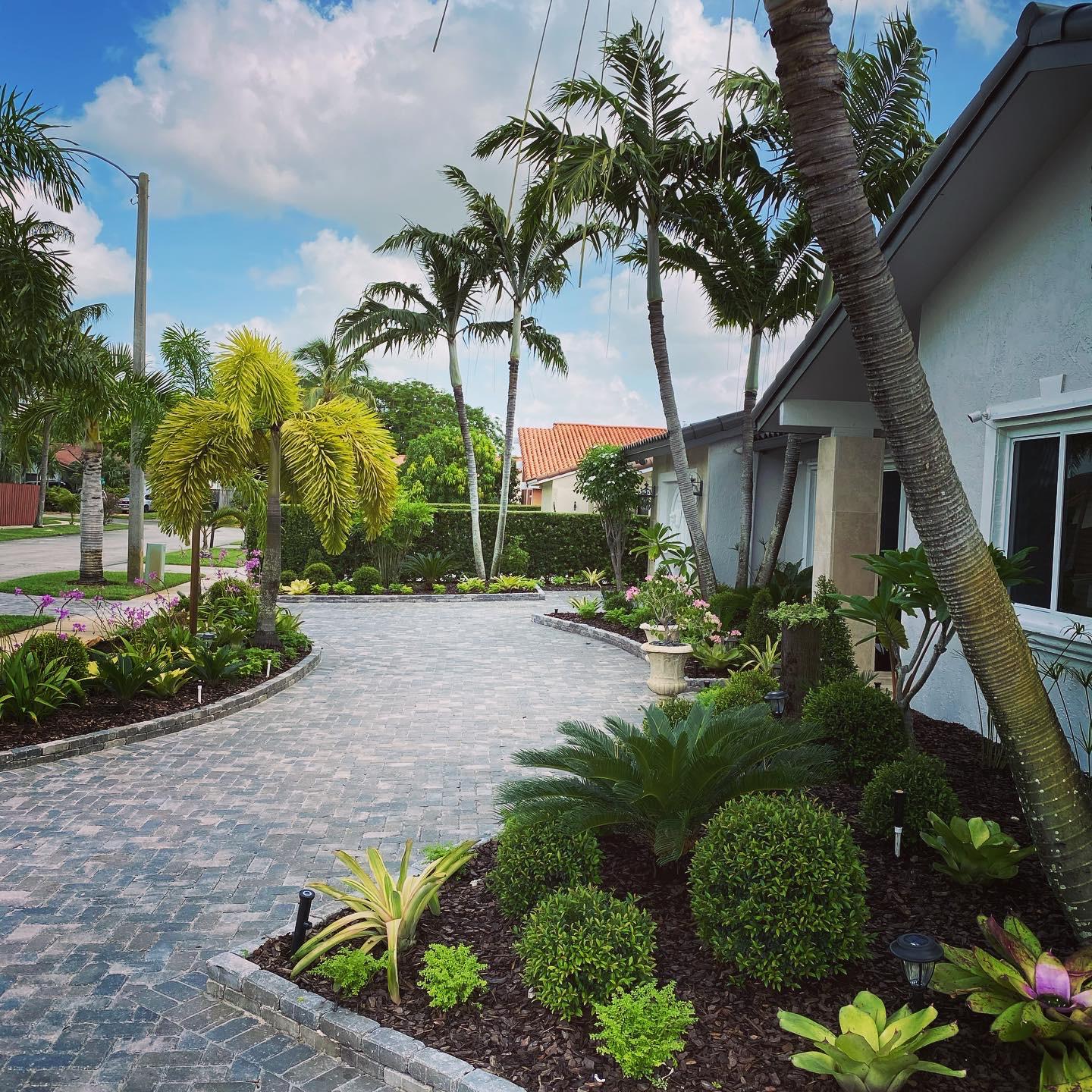 Formal Front Yard with Royal Palms