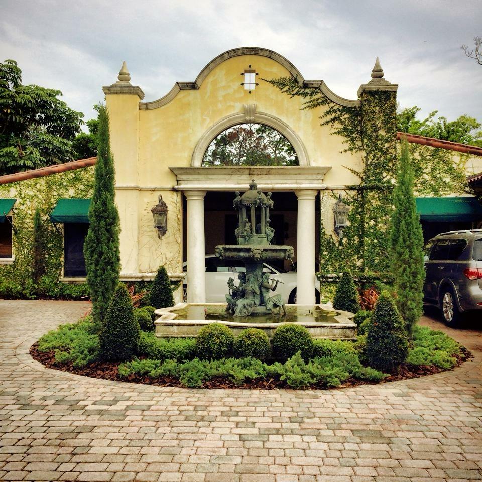 Spanish Colonial — Formal Fountain Garden
